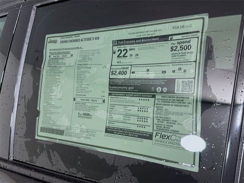 New 2025 Jeep Grand Cherokee Altitude image 20