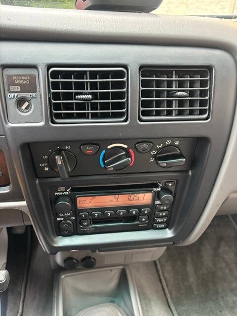 Used 2003 Toyota Tacoma S-Runner RWD image 6