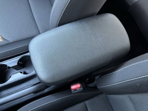 Used 2023 Kia Forte LXS w/ LXS Technology Package image 17