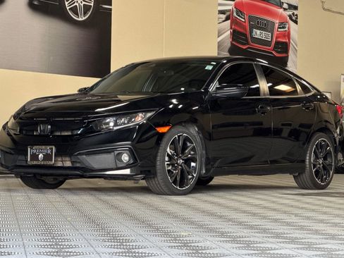 Used 2019 Honda Civic Sport image 8