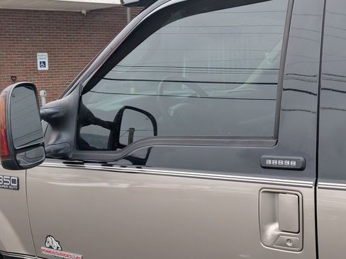 Used 2004 Ford F350 Lariat AWD/4WD image 35