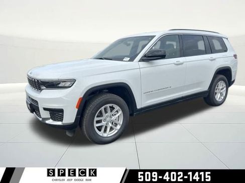 New 2025 Jeep Grand Cherokee L Laredo image 1