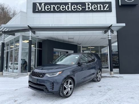 Used 2024 Land Rover Discovery Dynamic SE AWD/4WD image 1