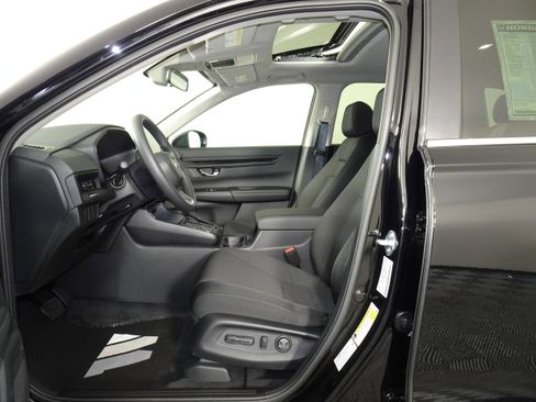 New 2026 Honda CR-V EX image 4
