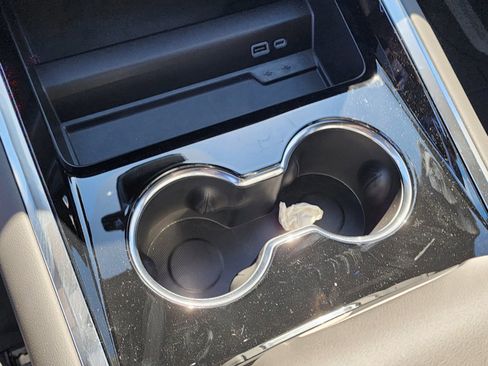 New 2025 Chevrolet Tahoe LS image 17