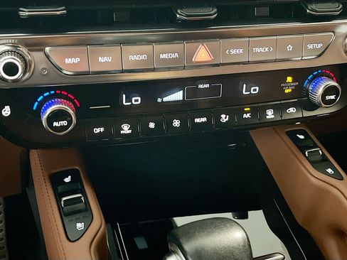 Used 2023 Kia Telluride SX Prestige X-Line AWD/4WD image 16