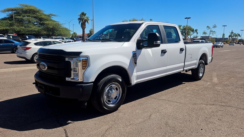 Used 2018 Ford F250 XL w/ Power Equipment Group RWD image 4