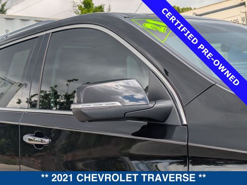Used 2021 Chevrolet Traverse High Country FWD image 11