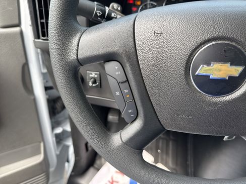 New 2024 Chevrolet Express 3500 w/ Power Convenience Package image 17
