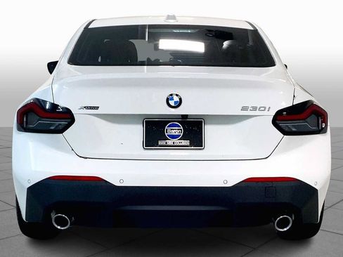 Used 2025 BMW 230i xDrive Coupe w/ Premium Package AWD/4WD image 4