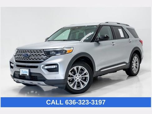 Used 2023 Ford Explorer Limited AWD/4WD image 1