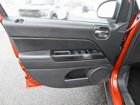 Used 2012 Jeep Compass Latitude image 18