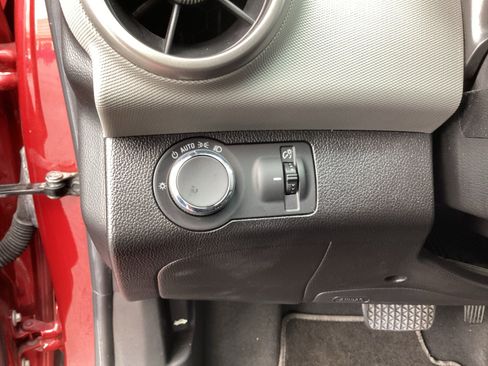 Used 2016 Chevrolet Sonic LT image 25