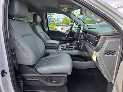 New 2025 Ford F150 Lightning Flash image 30