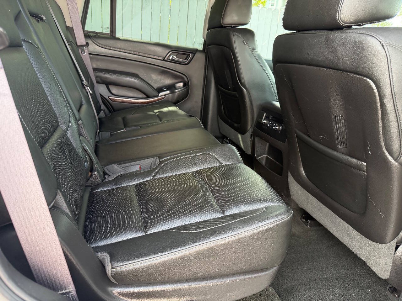 Used 2016 GMC Yukon SLT AWD/4WD image 16