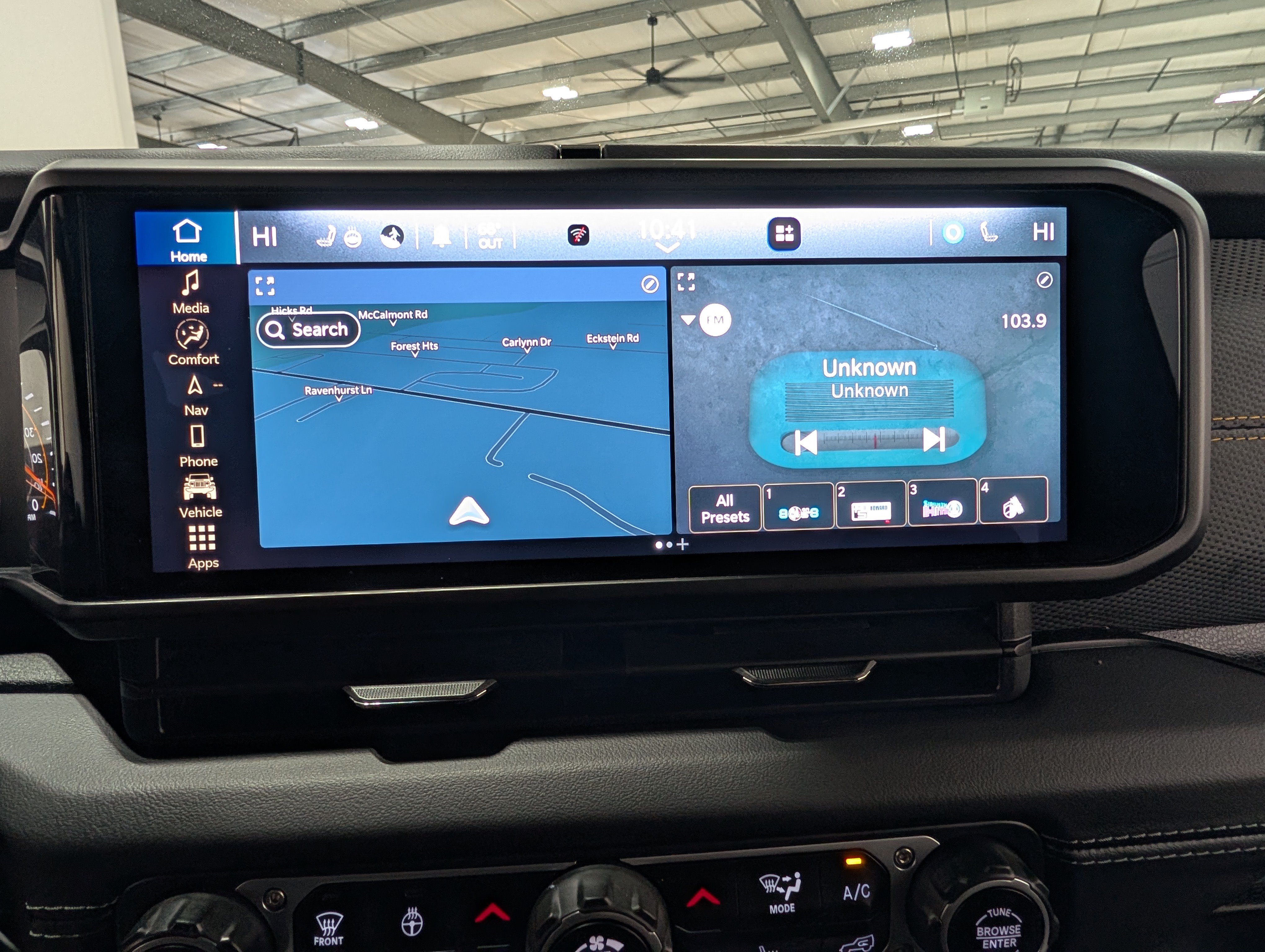 Used 2024 Jeep Wrangler Unlimited Rubicon 392 AWD/4WD image 24