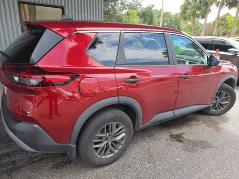 Used 2023 Nissan Rogue S FWD image 9