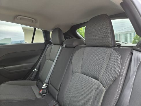 Used 2024 Subaru Crosstrek 2.0i Premium AWD/4WD image 17