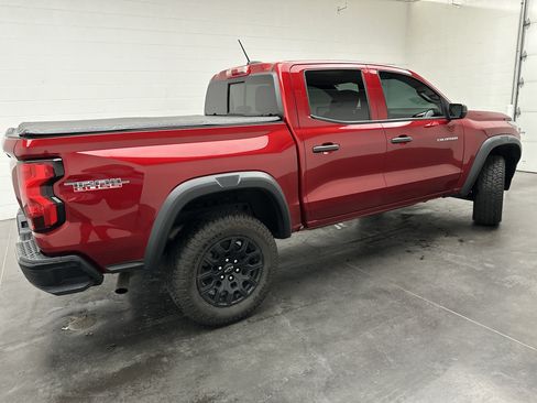 Used 2024 Chevrolet Colorado Trail Boss w/ Advanced Trailering Package AWD/4WD image 10