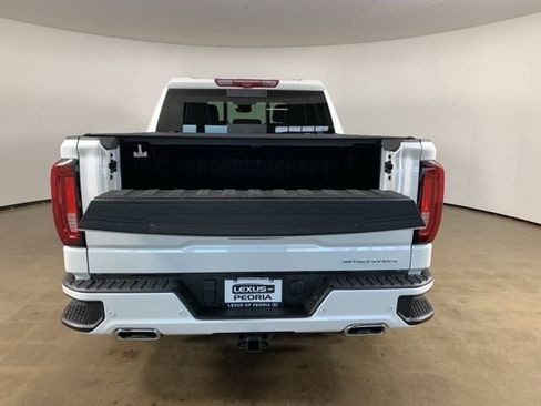 Used 2023 GMC Sierra 1500 Denali Ultimate image 10