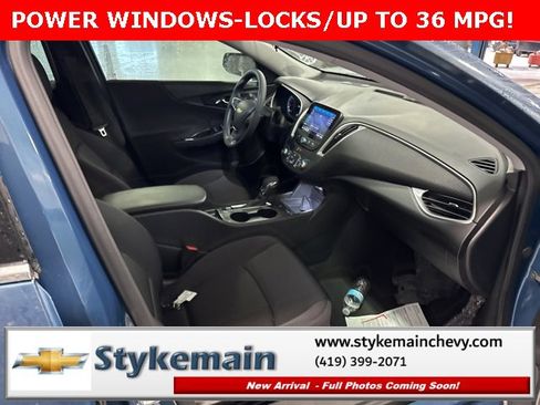 Used 2024 Chevrolet Malibu LS image 9