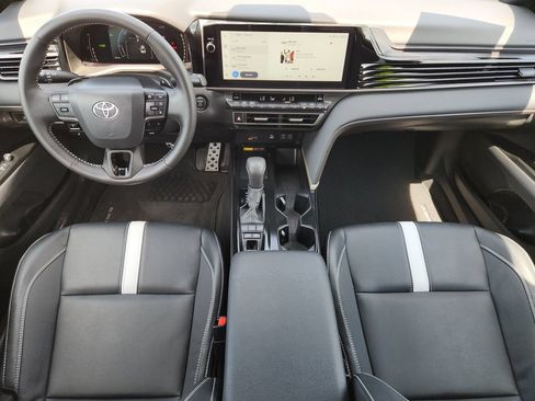 Used 2026 Toyota Camry SE w/ Multimedia Upgrade Package AWD/4WD image 19