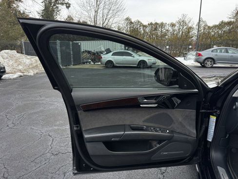 Used 2017 Audi A8 L 3.0T w/ Executive Package image 18