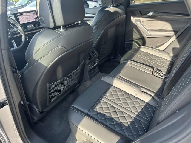 Used 2023 Audi SQ5 Premium Plus w/ Premium Plus Package AWD/4WD image 14