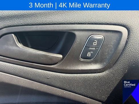Used 2017 Ford Escape S FWD image 19