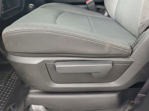 Used 2022 RAM 3500 Tradesman image 33