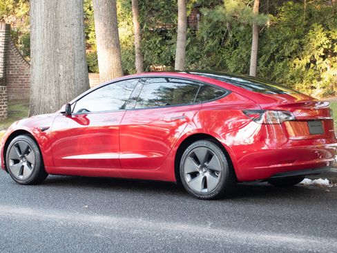 Used 2022 Tesla Model 3 Long Range image 6