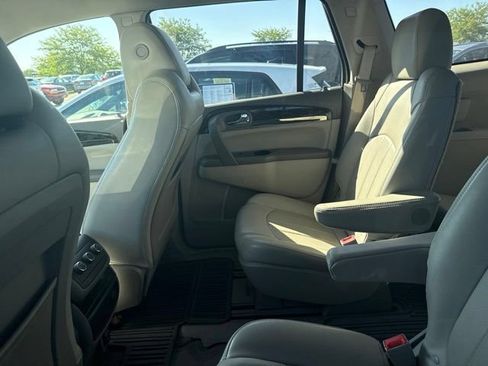 Used 2014 Buick Enclave Leather w/ Trailering Provision Package FWD image 10