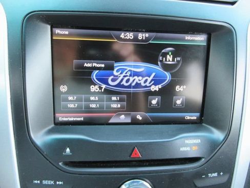 Used 2015 Ford Explorer XLT w/ Equipment Group 202A AWD/4WD image 15