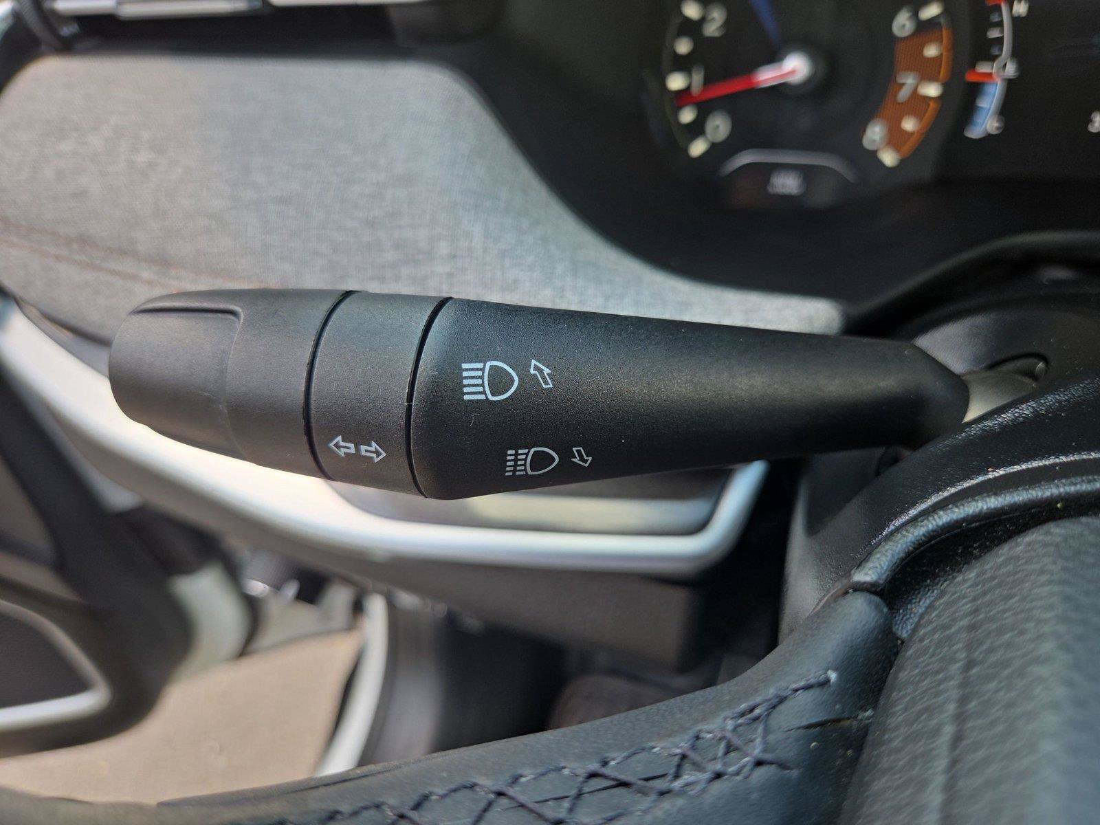 Used 2023 Jeep Compass Latitude AWD/4WD image 14