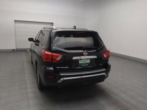 Used 2020 Nissan Pathfinder S image 6