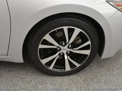 Used 2018 Nissan Maxima 3.5 SV image 39