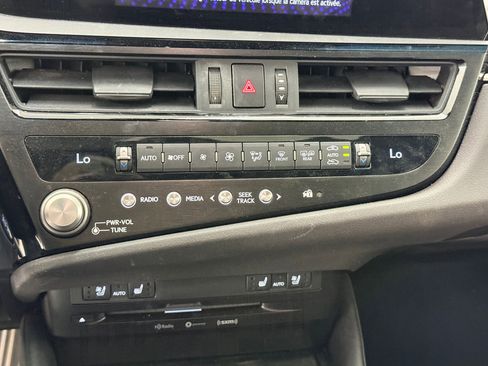Certified 2022 Lexus ES 350 F Sport w/ Accessory Package FWD image 30