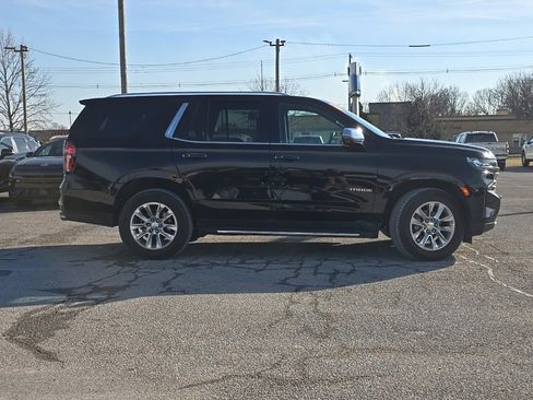 Used 2021 Chevrolet Tahoe Premier w/ Premium Package image 8