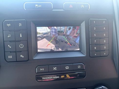 Used 2018 Ford F150 XL w/ Equipment Group 101A Mid AWD/4WD image 16