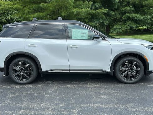 New 2026 INFINITI QX60 Autograph w/ Dark Cargo Package image 15