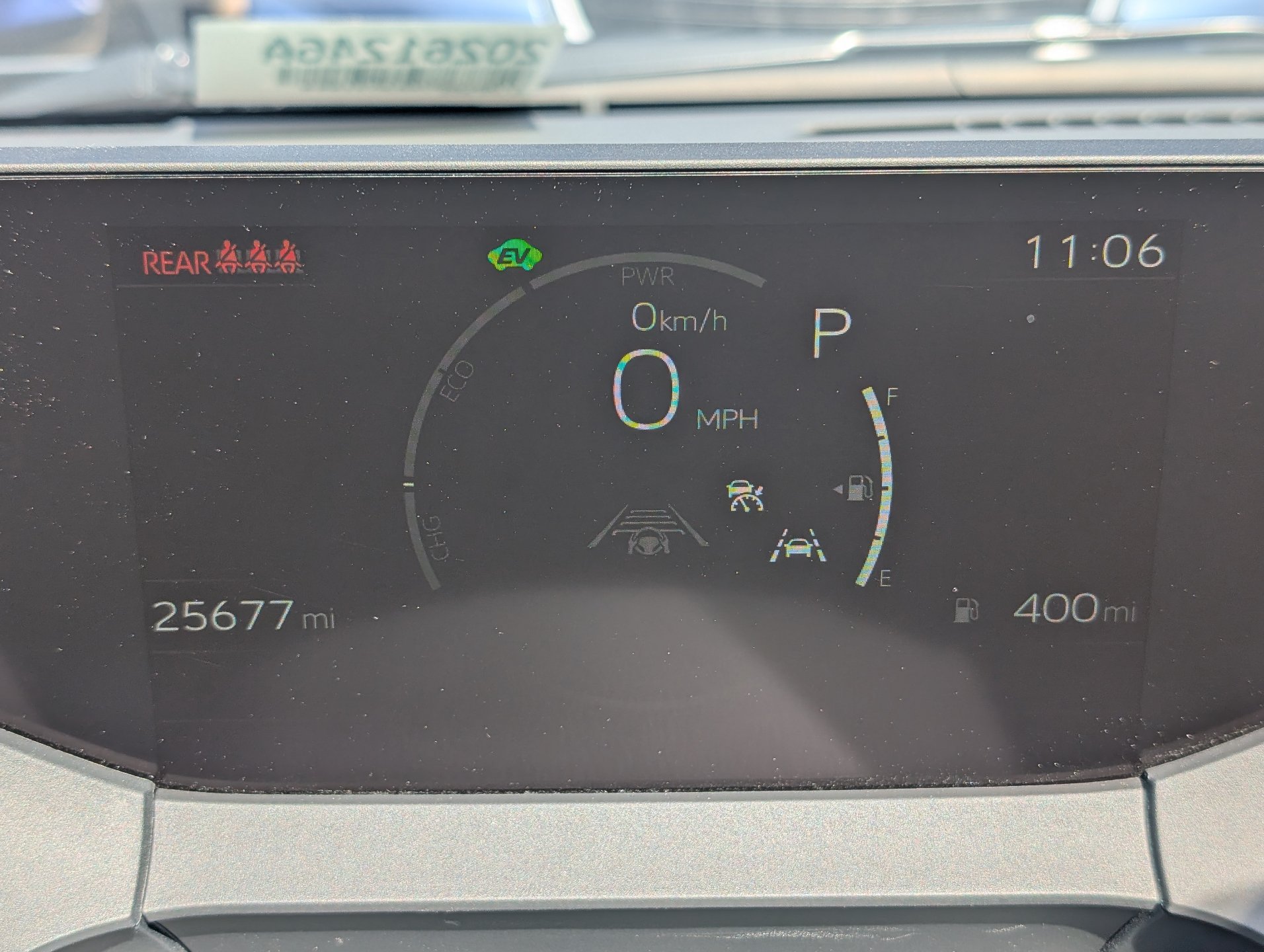 Used 2024 Toyota Prius XLE FWD image 25