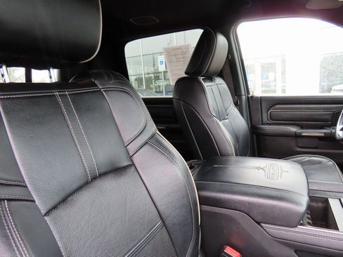 Used 2022 RAM 2500 Limited image 38