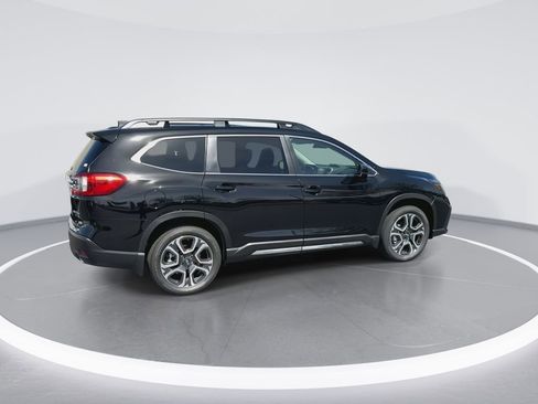 New 2026 Subaru Ascent Limited AWD/4WD image 9