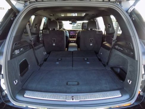Used 2025 Jeep Grand Cherokee L Summit w/ Obsidian Package AWD/4WD image 39