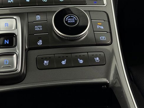 Used 2023 Hyundai Santa Fe Calligraphy image 18