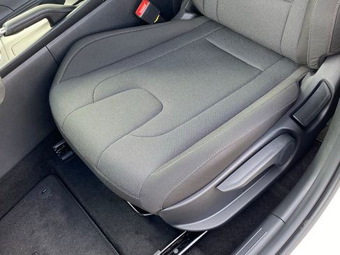New 2026 Hyundai Elantra SE FWD image 22