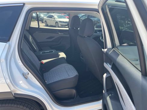 Certified 2026 Volkswagen Tiguan S FWD image 31