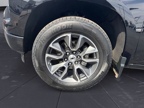 Used 2023 Chevrolet Silverado 1500 RST w/ Convenience Package II image 14