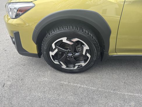 Used 2023 Subaru Crosstrek 2.5i Limited w/ Popular Package #4 image 11