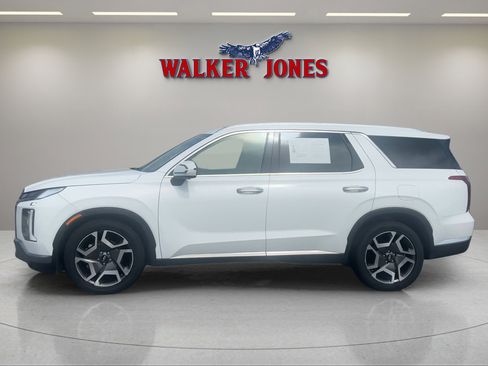 Used 2024 Hyundai Palisade Limited image 6